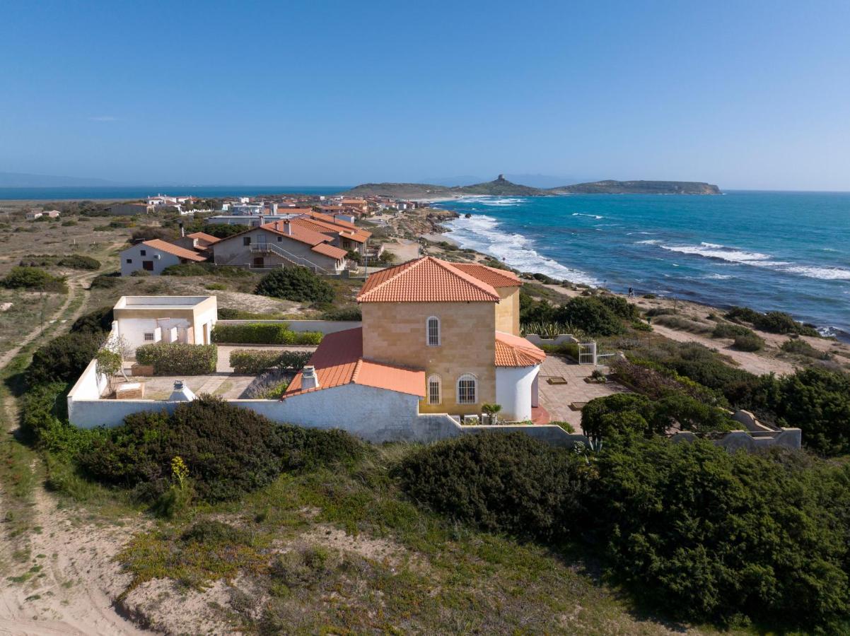 Villa Horus San Giovanni Sinis - Villa Sul Mare Con Grande Giardino Privato سان جيوفاني دي سينيس المظهر الخارجي الصورة